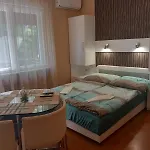 劳拉公寓 希欧福克