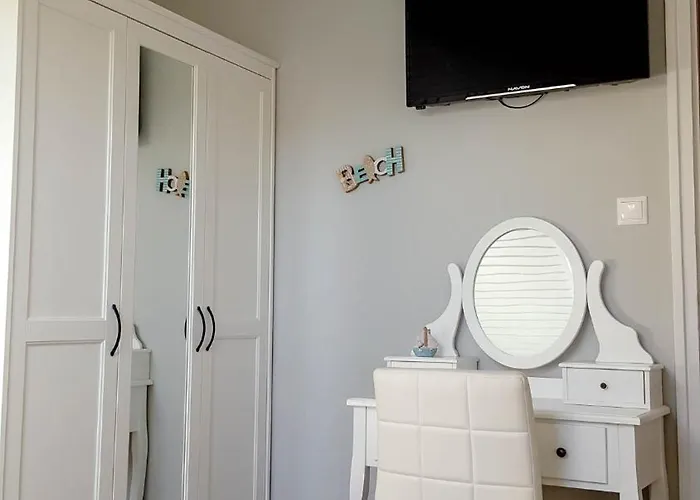 Lara Apartment *